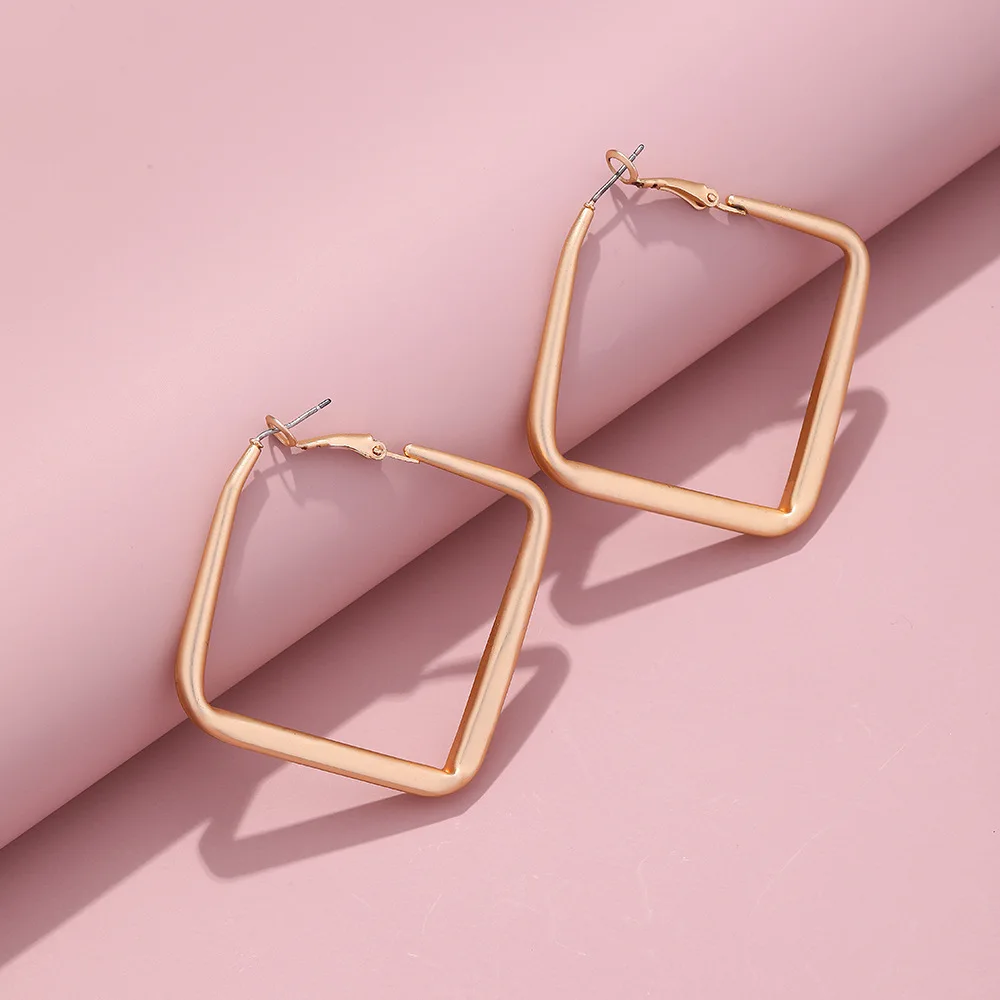 Minimalistický Geometrické Luxusné Náušnice Prehnané Odkaz Zlatá Farba Drop Náušnice Pre Ženy Osobnosti Ucho Príslušenstvo Šperky Obrázok 1 