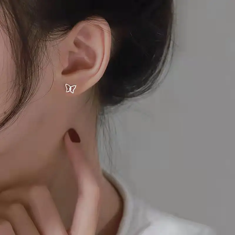 Nové Trendy Stud Náušnice Pre Ženy Kórejský Módne Duté Motýľ Geometrické Sladké Nádherné Malé Piercing Šperkov, Veľkoobchod Obrázok 1 